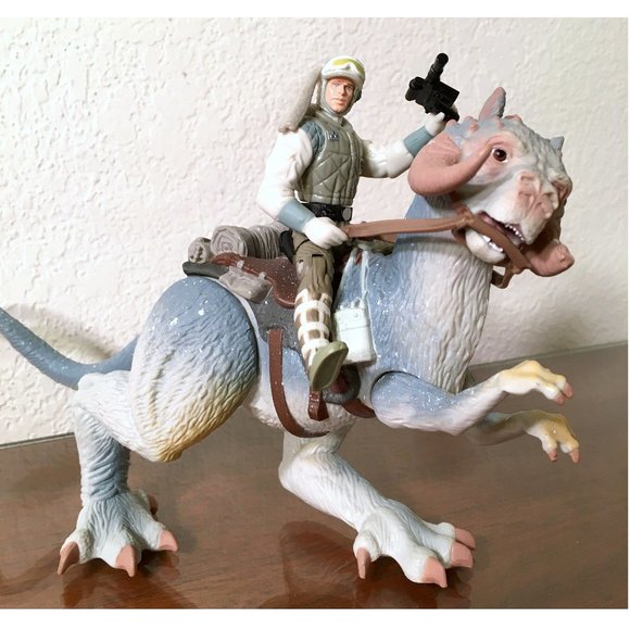 Other - 1997 Star Wars Luke Skywalker & Tauntaun Figure